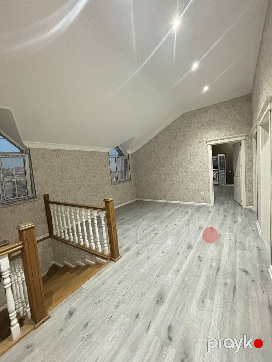 Satılır 5 otaqlı həyət evi/bağ evi 650 m² — Ev, villa, Bakı (10)
