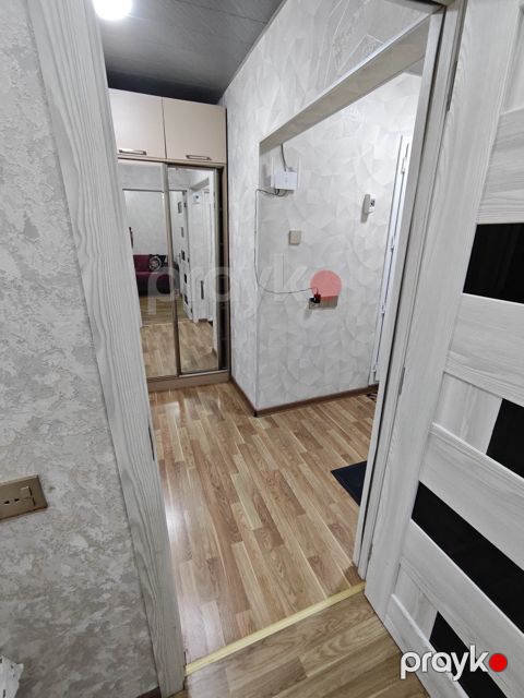 Satılır 3 otaqlı köhnə tikili 65 m² — Bakı