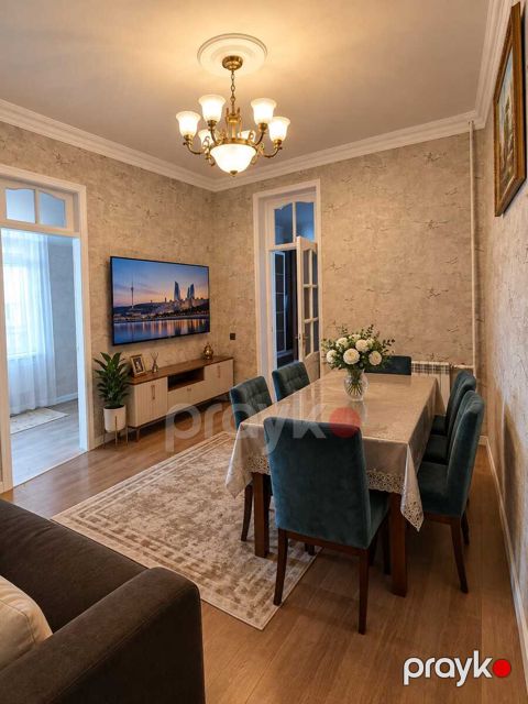 İcarəyə verilir 3 otaqlı köhnə tikili 50 m² — Bakı