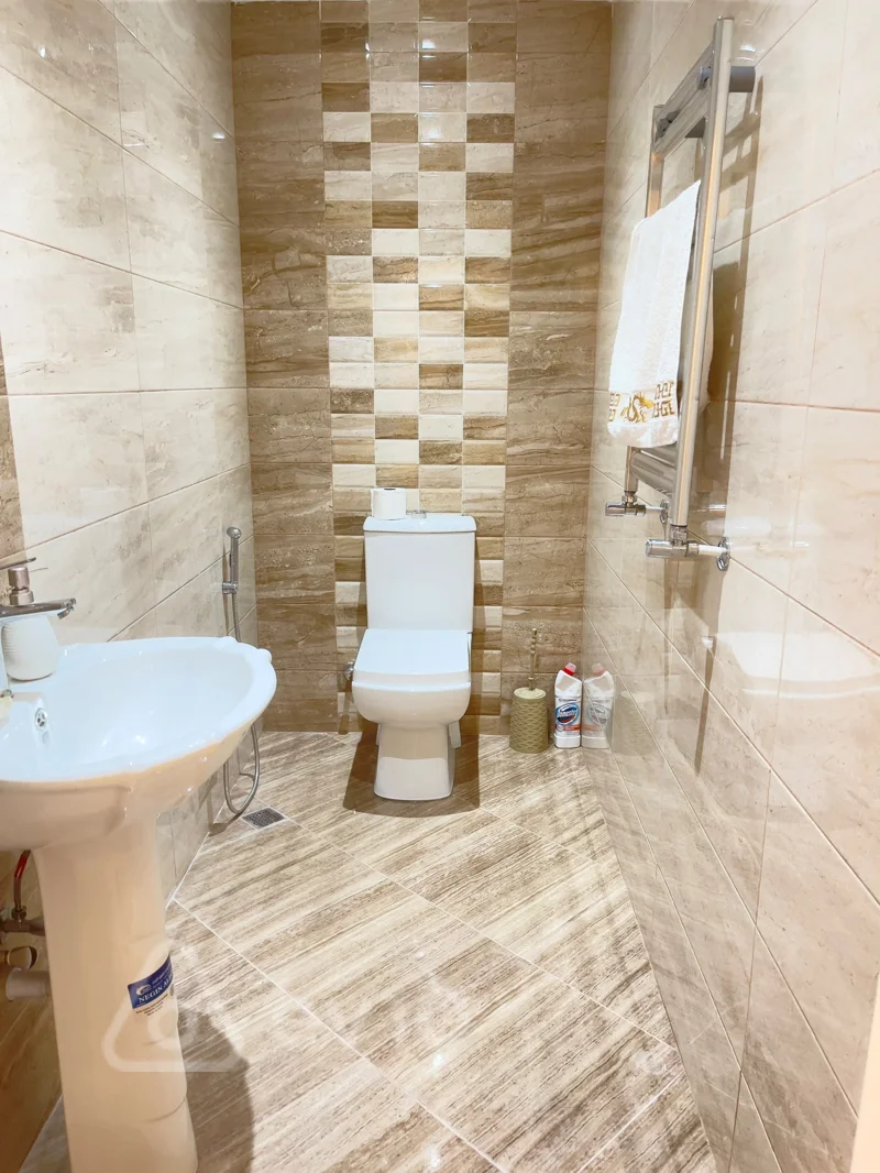 4 otaqlı mənzil, 150 m², Babek Prosbekti — kirayə — Mənzil, Bakı (11)