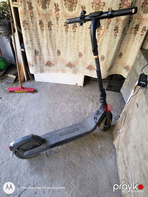 Elektrikli skuter – Ninebot by Segway (görsellərdəki model) E2 pro — Bakı