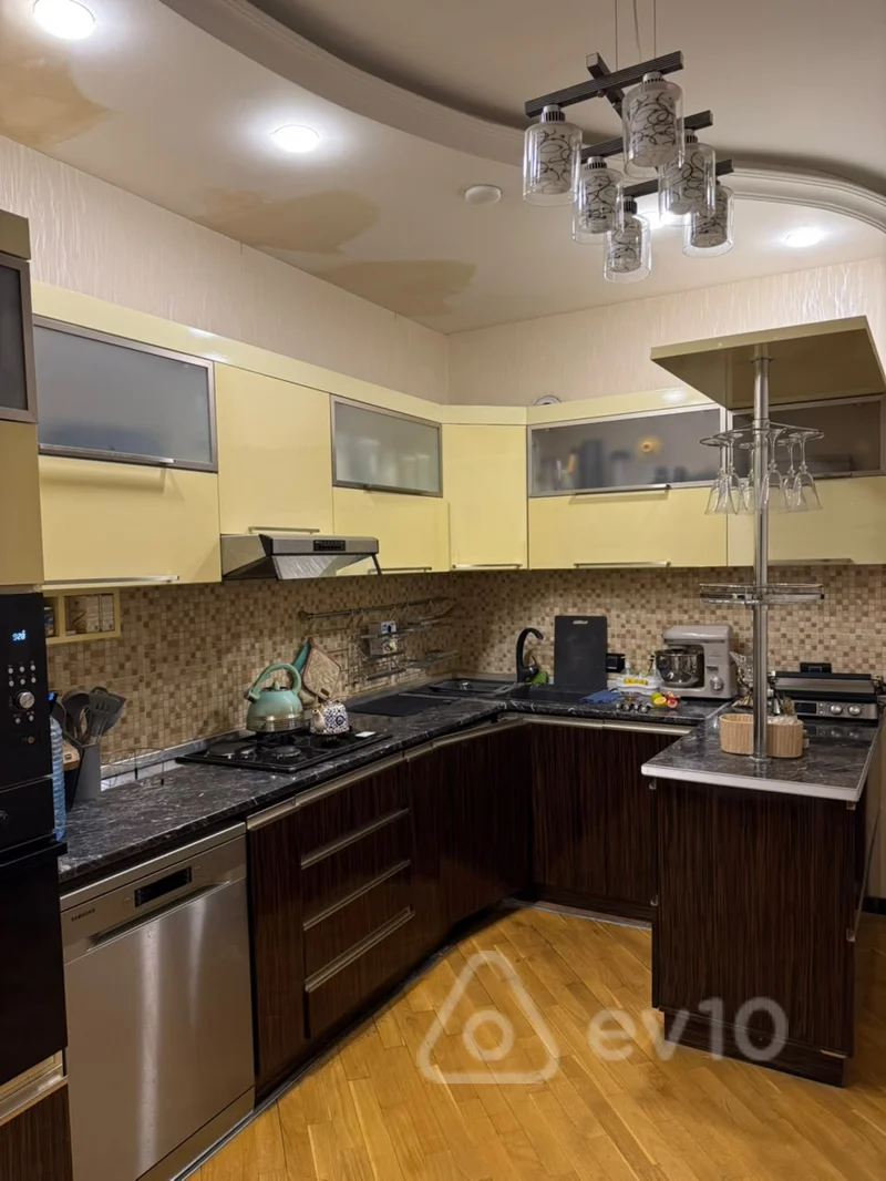 2 otaqlı mənzil, 100 m², Faiq Yusifov küçəsi — kirayə — Mənzil, Bakı (11)