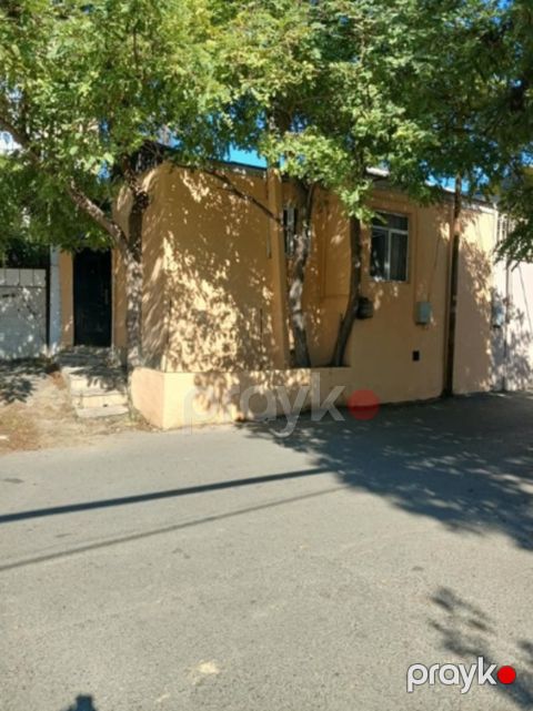 İcarəyə verilir 2 otaqlı həyət evi/bağ evi 60 m² — Bakı