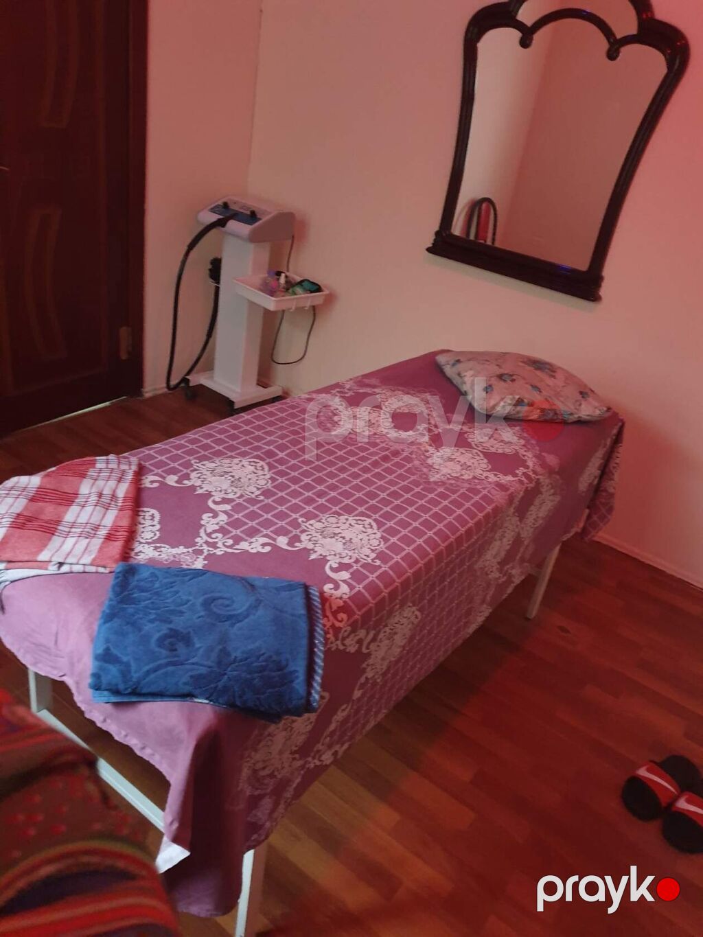 Saglamlik merkeze xanim massajistka teleb olunur,Bilmeyende — Digər, Bakı (5)