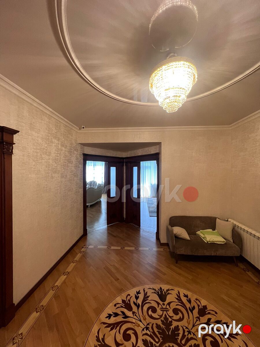 Satılır 4 otaqlı yeni tikili 200 m² — Mənzil, Bakı (7)