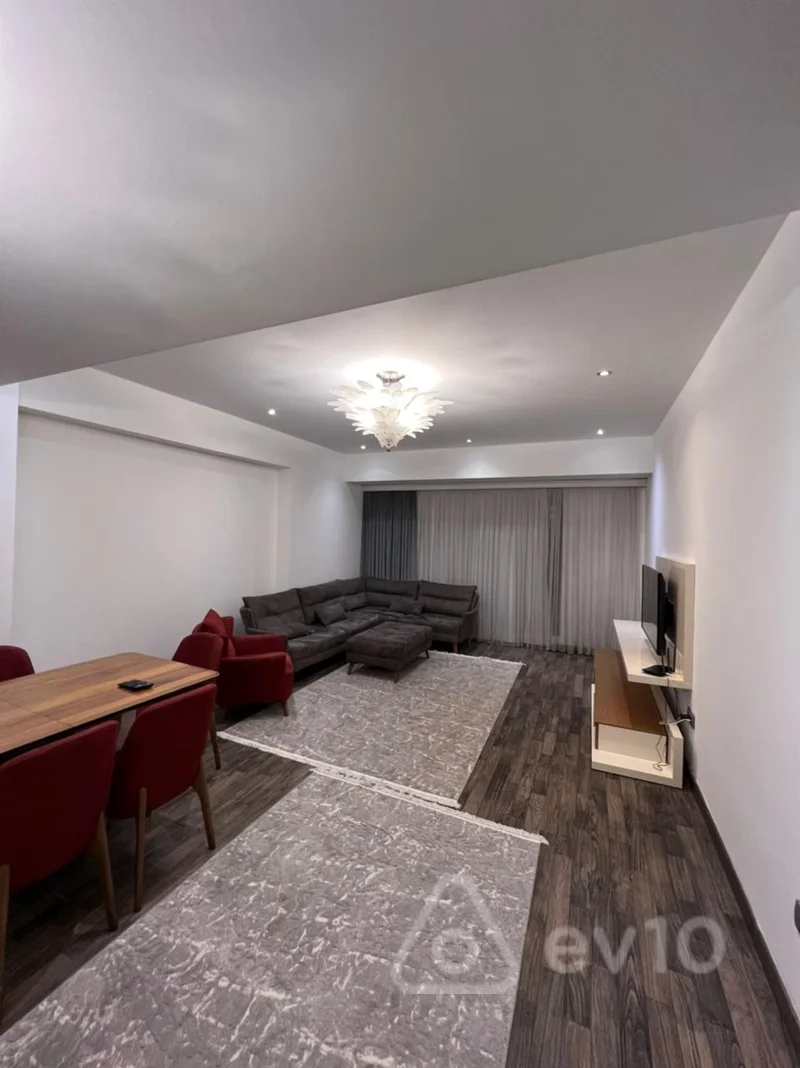 4 otaqlı mənzil, 180 m², пр Нефтяников — kirayə — Mənzil, Bakı (11)