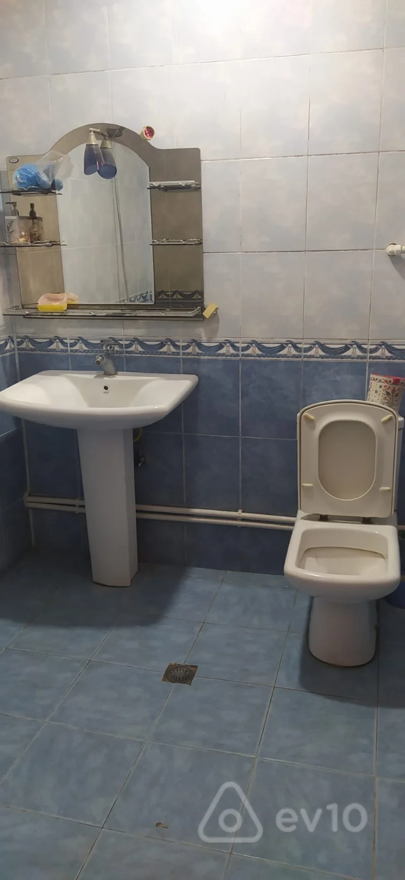 2 otaqlı həyət evi, 55 m², 8 Noyabr metrosu — kirayə — Ev, villa, Bakı (3)