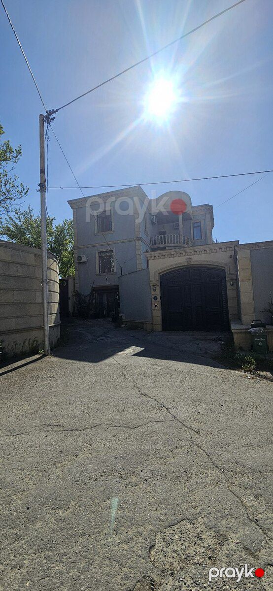 Villa, Badamdar qəs — Ev, villa, Bakı (2)