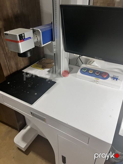 Fiber lazer markalama sistemi – stolüstü iş stansiyası – QalvoScanner — Bakı