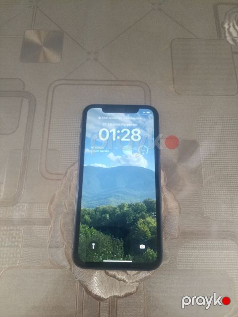 IPhone 11, Qara, Face ID — Siyəzən