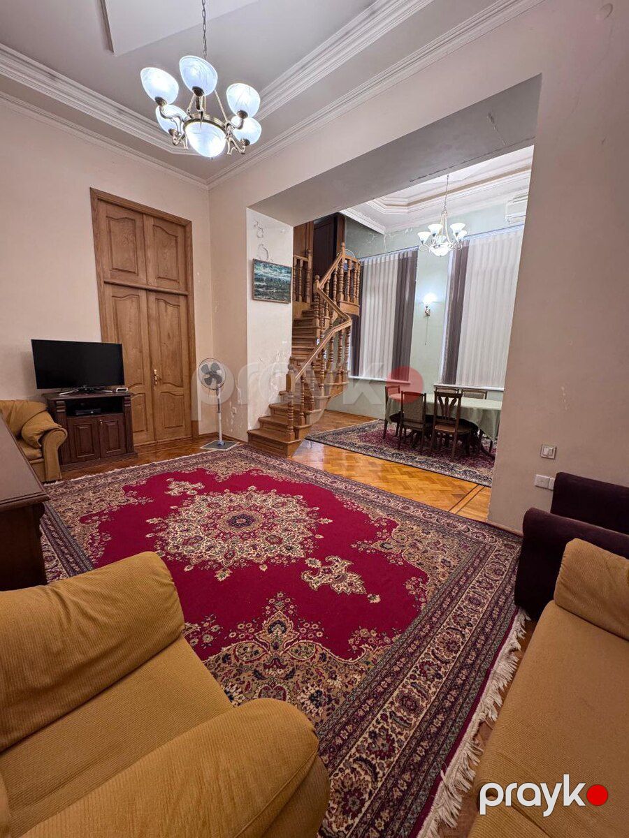 Satılır 3 otaqlı köhnə tikili 110 m² — Mənzil, Bakı (2)