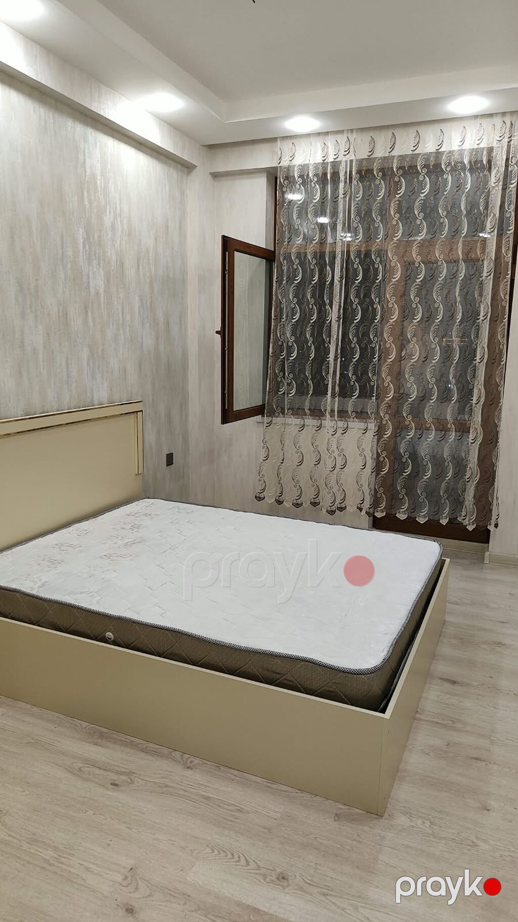 Ev iki otaqdır televizor qoyacam kondisoneri gələn yay qoyacam — Mənzil, Xırdalan (7)
