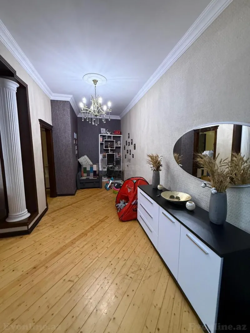 Satılır 3 otaqlı Mənzil Yeni tikili 90 m² Bakı, Binəqədi r., Memar Əcəmi m., 9-cu mikrorayon — Mənzil, Bakı (4)