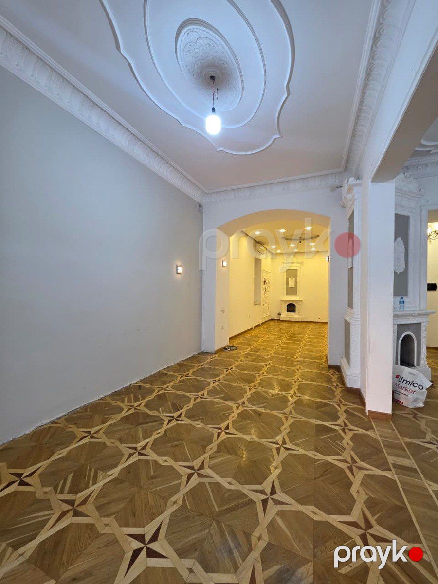 Satılır 4 otaqlı köhnə tikili 110 m² — Mənzil, Bakı (4)