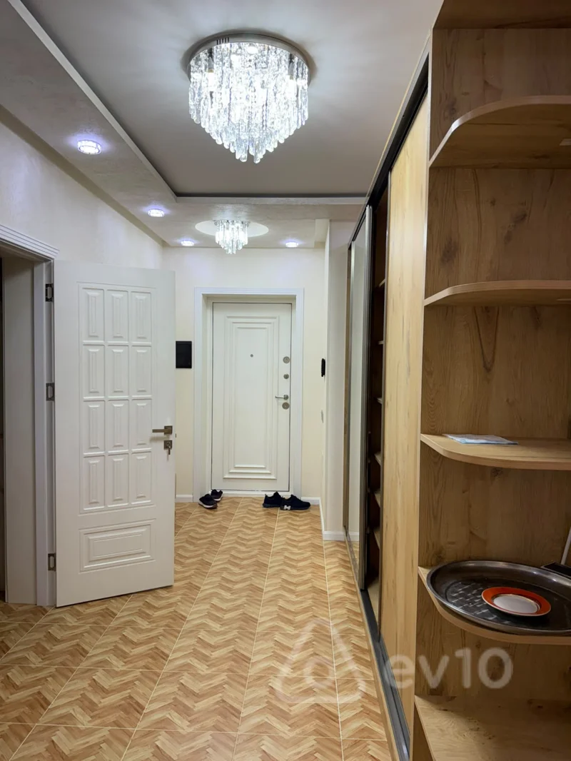 2 otaqlı mənzil, 77 m², Salamzadə küçəsi — Mənzil, Bakı (3)
