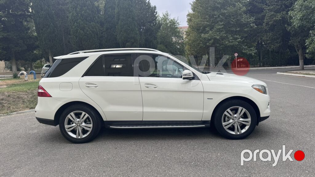 Mercedes-Benz ML 350: 3.5 l Ofrouder/SUV — Avtomobillər, Bakı (9)