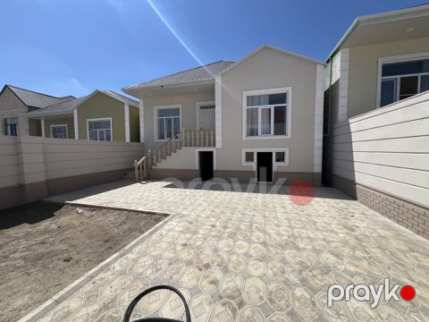 Satılır 4 otaqlı həyət evi/bağ evi 95 m² — Bakı