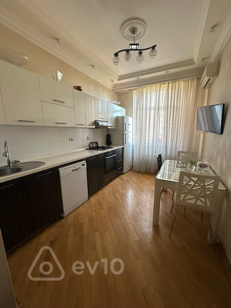3 otaqlı mənzil, 130 m², Bakı, bakı Əbdülvahab Salmanzadə 1058 — kirayə — Mənzil, Bakı (10)