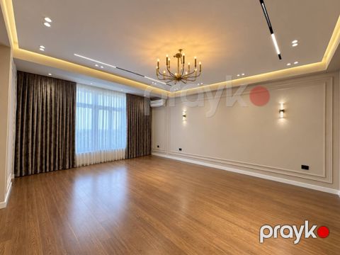 Satılır 4 otaqlı yeni tikili 176 m²