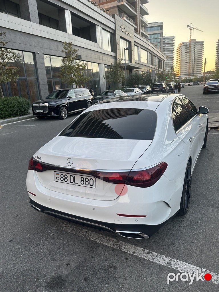 Mercedes E 300 4MATIC, 2.0 L, 2024 il, 18 280 km — Avtomobillər, Bakı (11)