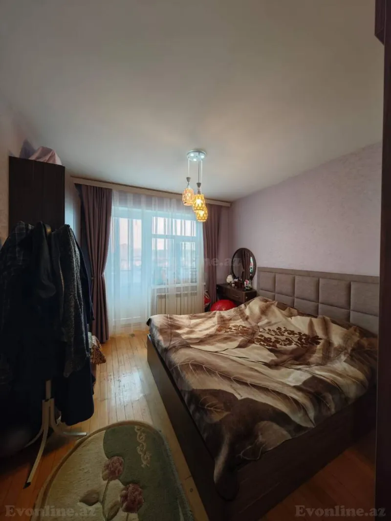Satılır 3 otaqlı Mənzil Köhnə tikili 107 m² Bakı, Suraxanı r., Qaraçuxur — Mənzil, Bakı (5)