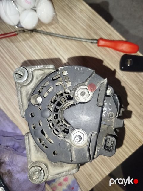 Astra H,astra J 1.6 və 1.8 ucun. 120 lik dinamo və ya generator.Demək — Sumqayıt