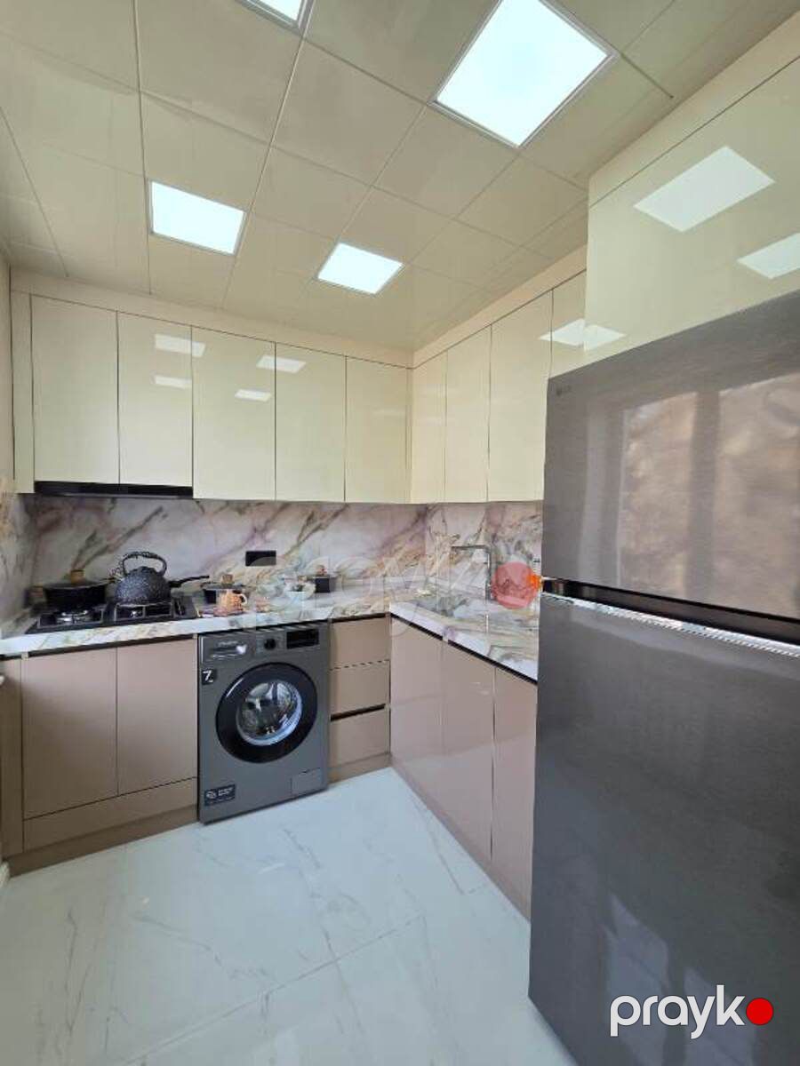 Satılır 2 otaqlı köhnə tikili 56 m² — Mənzil, Bakı (9)