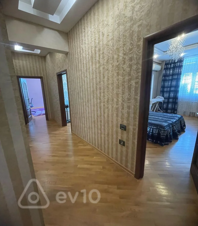 4 otaqlı mənzil, 170 m², Qulu Quliyev küçəsi — Mənzil, Bakı (3)