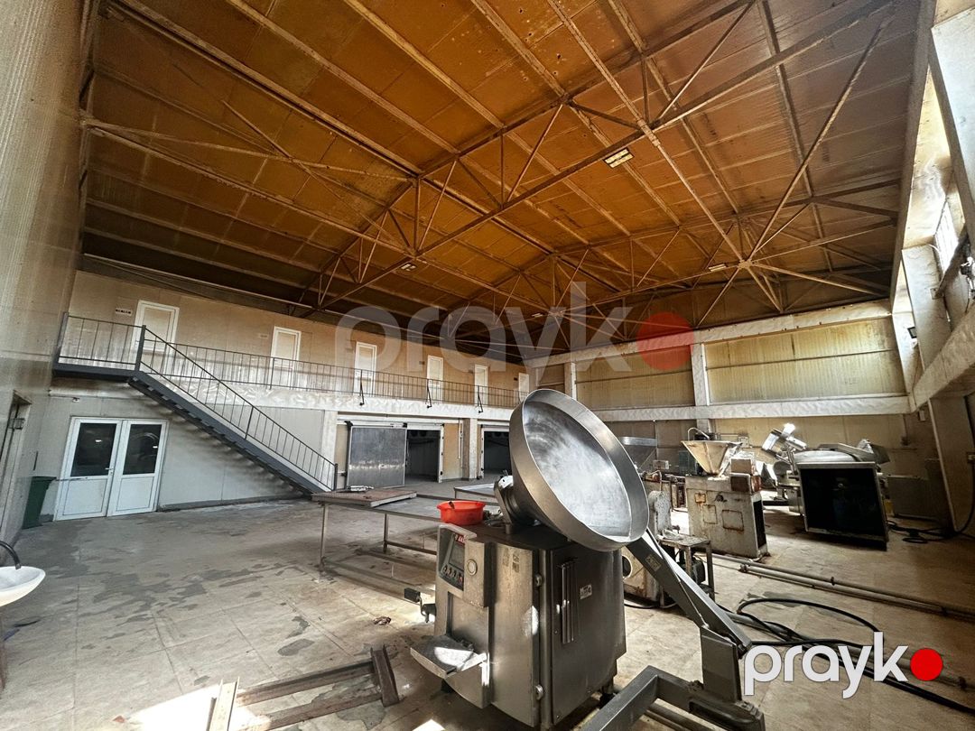 Anbar, 2400 m², Binəqədi - Novxanı, şossesi — Əmlak, Bakı (7)