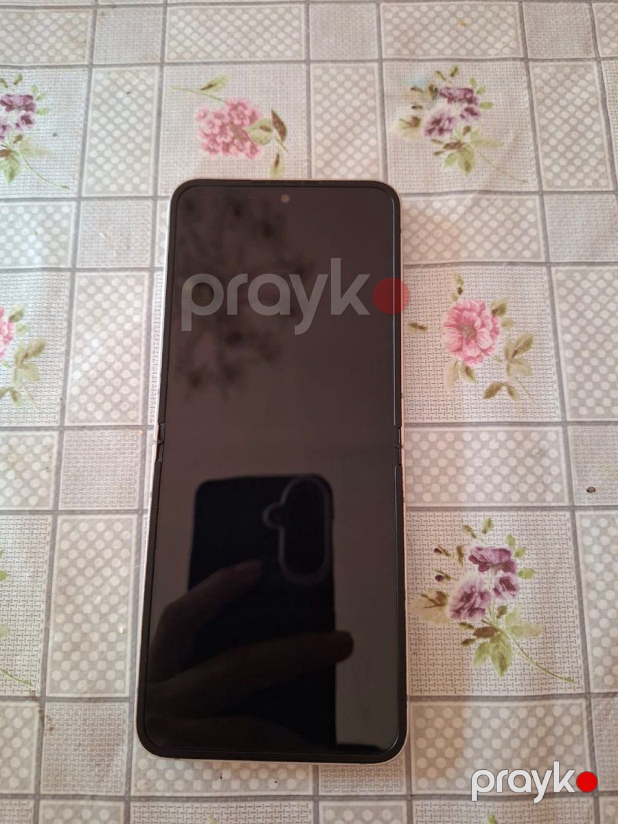 Samsung Galaxy Z Flip 6 Silver Shadow 256GB/12GB — Smartfonlar, Bakı (2)