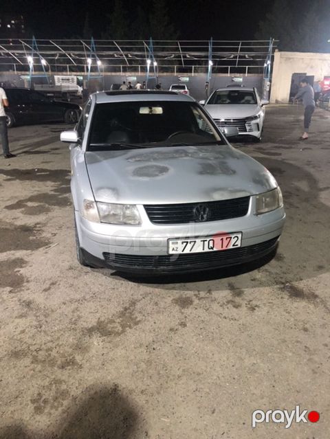 Volkswagen Passat B5 sedan - Kuzov: 4 qapılı sedan, gümüşü rəng — Masazır