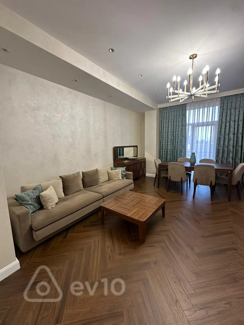 3 otaqlı mənzil, 130 m², Süleyman Vəzirov — kirayə — 2 150 ₼ · 3 oda · 130 m² · 3/7 kat · Bakı · Mənzil 3 otaqlı mənzil, 130 m², Süleyman Vəzirov — kirayə — Bakı