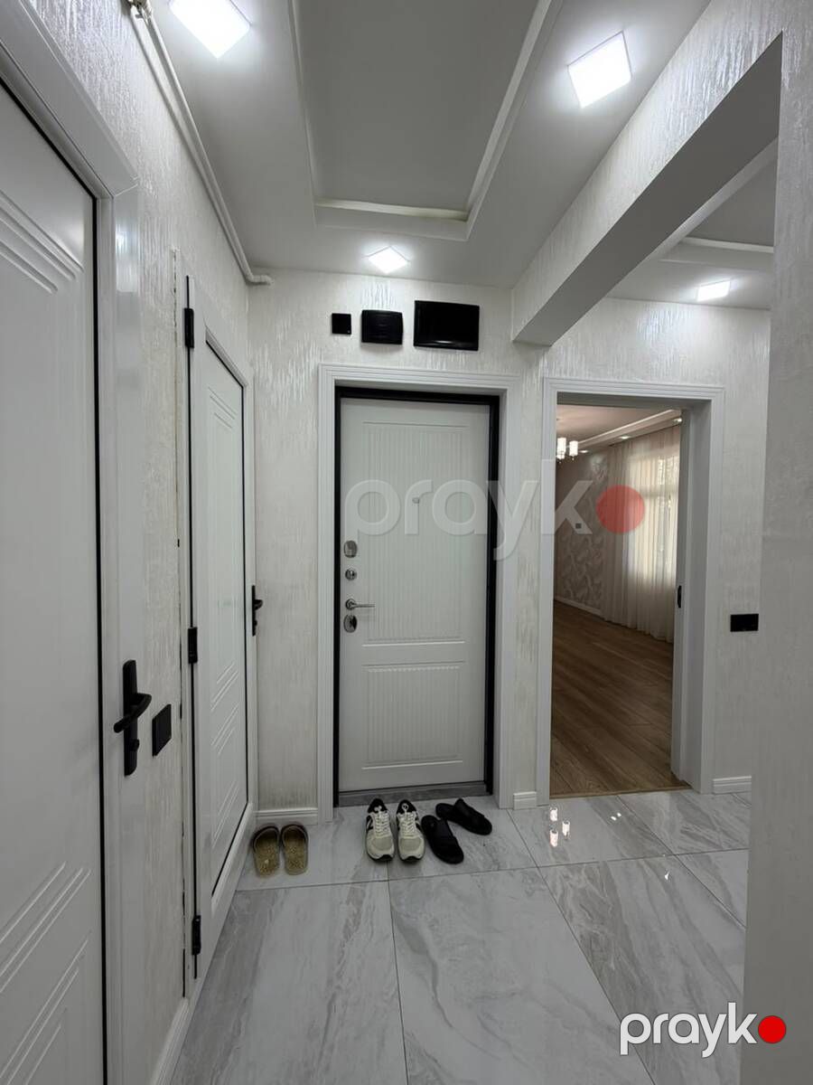 Satılır 2 otaqlı köhnə tikili 60 m² — Mənzil, Bakı (5)