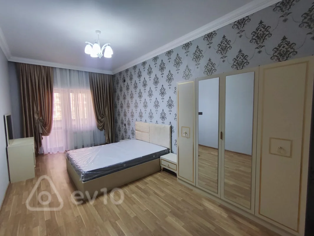3 otaqlı mənzil, 115 m², Bakı, Maqsud Əlizadə küç. — kirayə — Mənzil, Bakı (3)