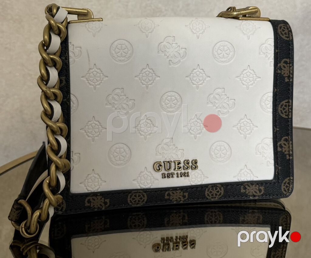 Çiyin çantası, Guess, İşlənmiş — Çantalar, çamadanlar, cüzdanlar, Bakı (2)