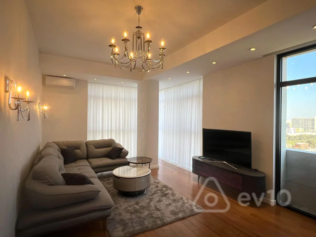 2 otaqlı mənzil, 78 m², Ceyhun Hacıbəyli küçəsi — kirayə — Bakı