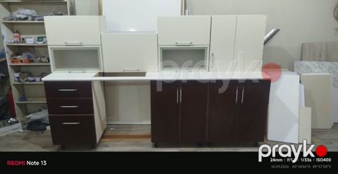 Metbex mebeli satilir 250azn.Olcu 2.45sm.Əla veziyyetdedi.Uzerinde — Mehdiabad