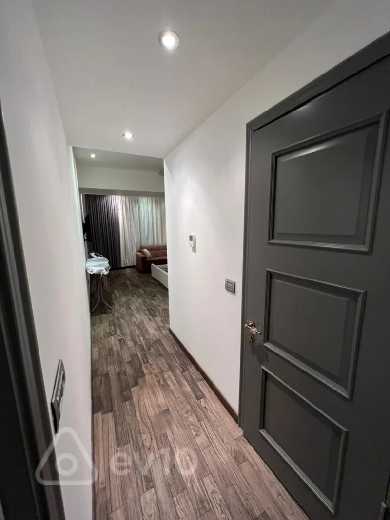 4 otaqlı mənzil, 180 m², пр Нефтяников — kirayə — Mənzil, Bakı (2)