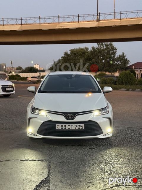 Toyota Corolla, 1.6 L, 2020 il, 207 000 km — Bakı