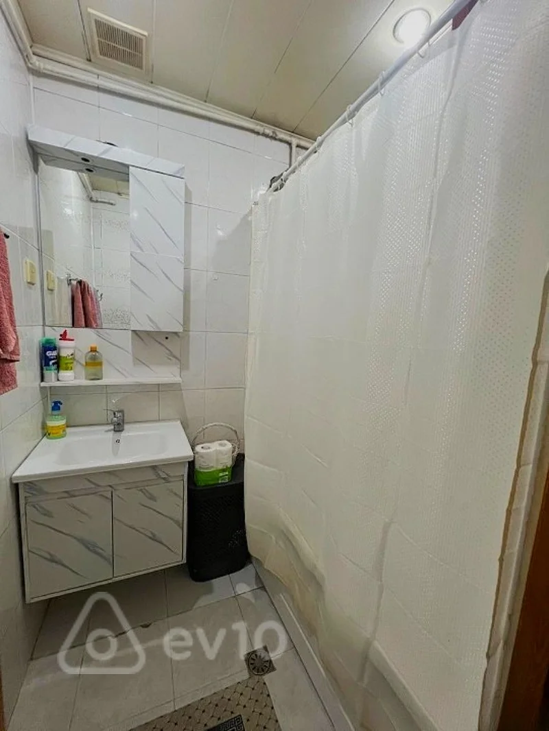 4 otaqlı mənzil, 110 m², Parlament pr — Mənzil, Bakı (11)