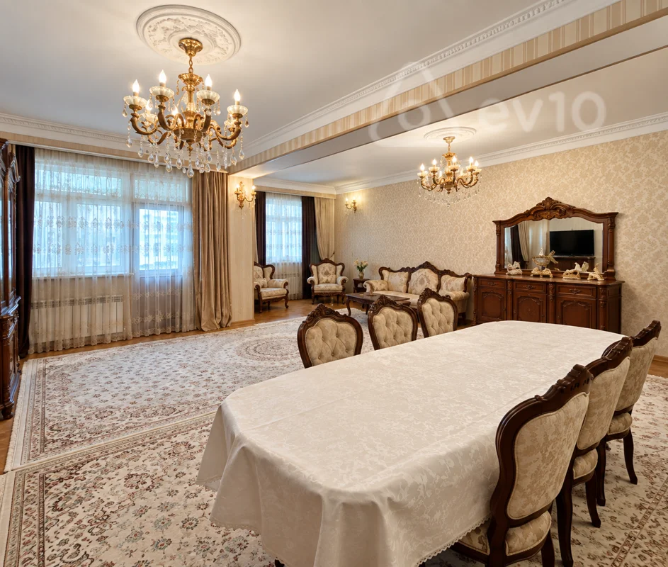 4 otaqlı mənzil, 210 m², Rövşən Hüseynov küçəsi Köhnə Qəzənfər Musabəyov küçəsi) — Mənzil, Bakı (3)