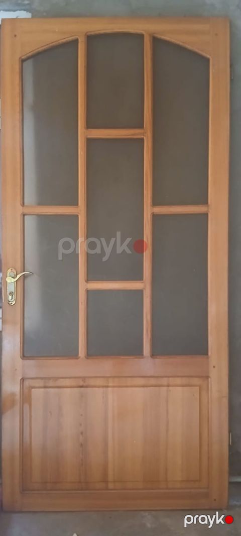 Taxta iç qapı – şüşəli dizayn - Material: təbii ağac karkas, aşağı — Digah
