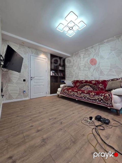 Satılır 2 otaqlı köhnə tikili 56 m² — Bakı