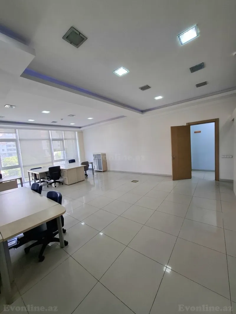 Kirayə verilir Ofis 300 m² Bakı, Nəsimi r., 20 Yanvar m — Ofis, Bakı (5)