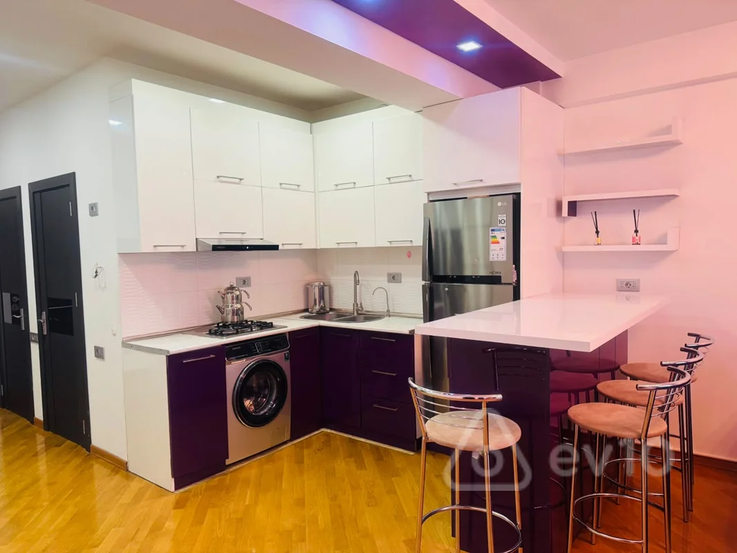 2 otaqlı mənzil, 80 m², Əlif Hacıyev — kirayə