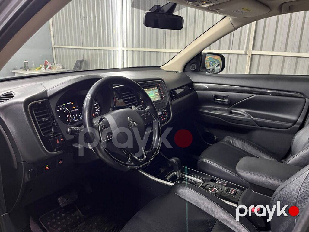 Mitsubishi Outlander, 2.4 L, 2017 il, 185 000 km — Avtomobillər, Bakı (7)