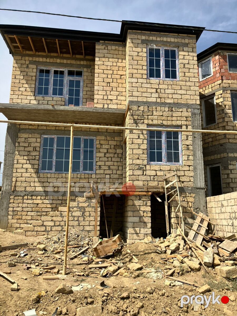 Satılır 4 otaqlı həyət evi/bağ evi 140 m² — Ev, villa, Bakı (2)