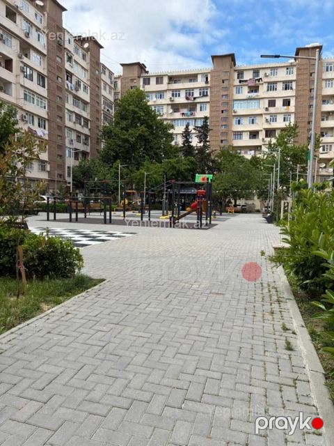 Satılır 4 otaqlı Bina evi menzil (Köhnə tikili), 110 m², Yasamal rayonu — Bakı