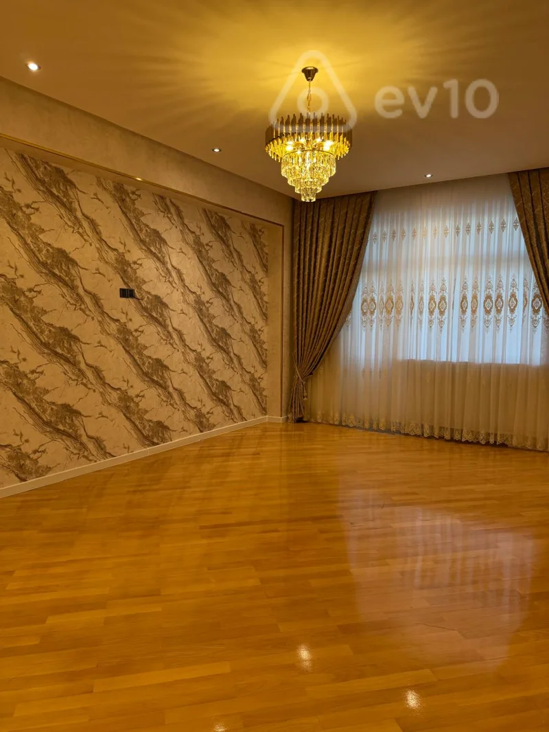 3 otaqlı mənzil, 135 m², Zahid Xəlilov küç — Mənzil, Bakı (2)