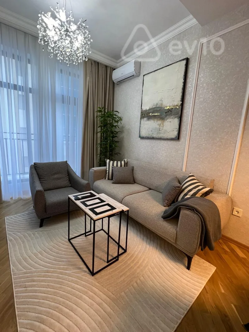 2 otaqlı mənzil, 90 m², Üzeyr Hacıbəyli küç. — kirayə — Mənzil, Bakı (4)